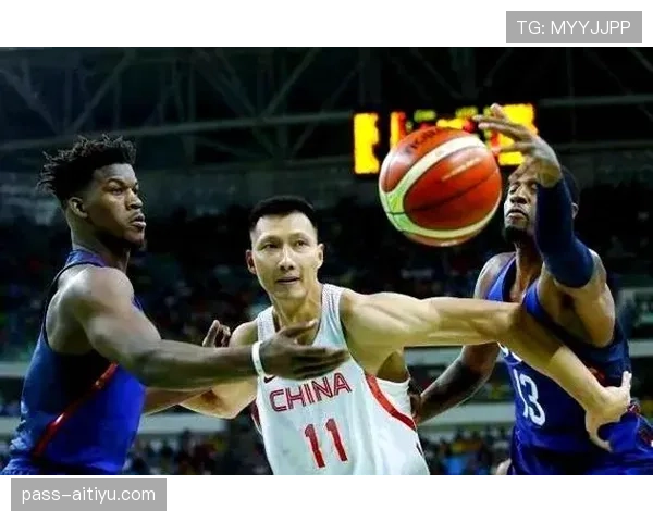 FIBA和NBA规则区别:深度解析关键判罚与战术影响 FIBA和NBA规则区别:深度解析关键判罚与战术影响